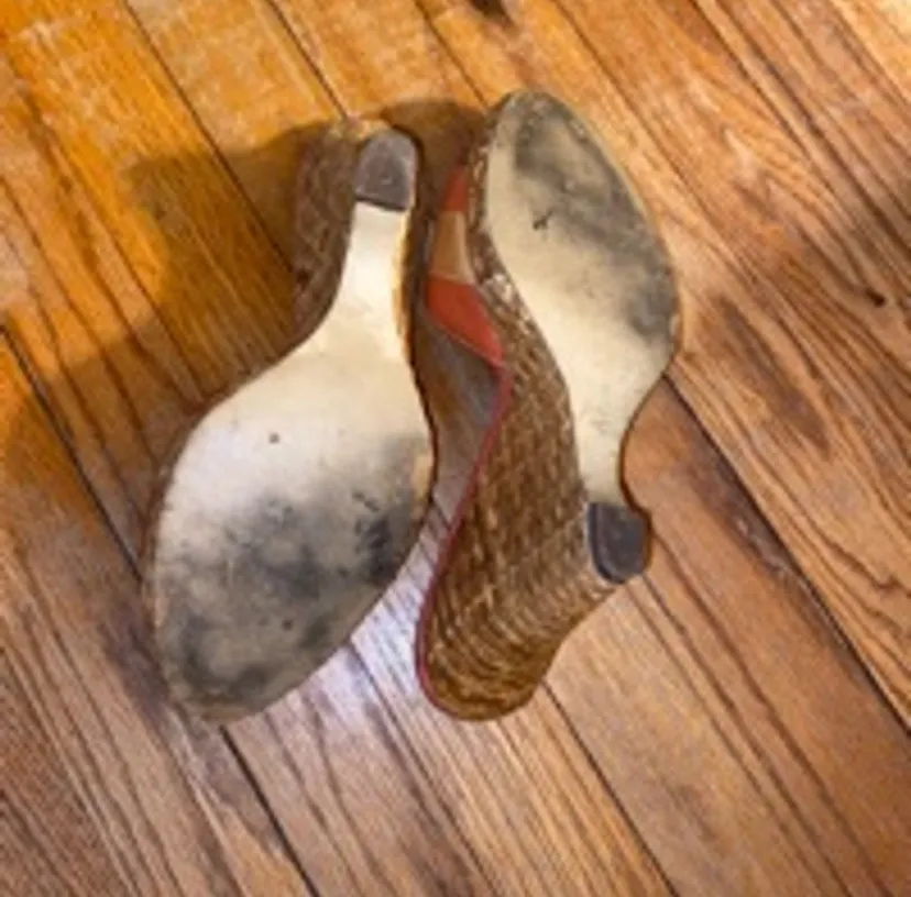 Anne Klein Akhagan White Leather Wicker Sandals - Image 6