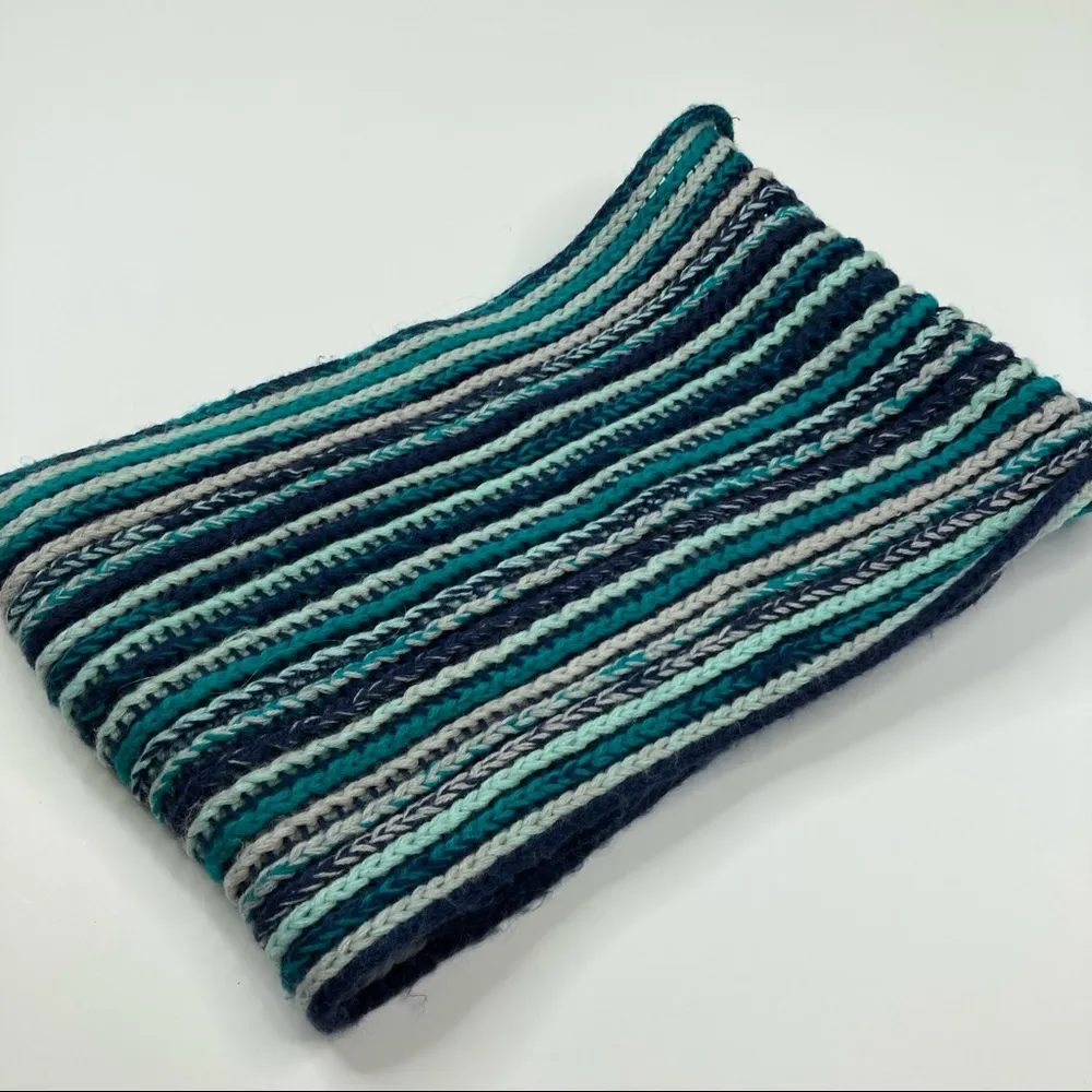 Joe Boxer | Blue Variant Infinity/Cowl Scarf - Image 4