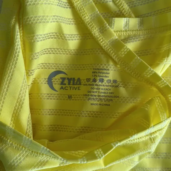 Zyia Active‎ Nimbus Split Back Knot Crop Top - Image 10