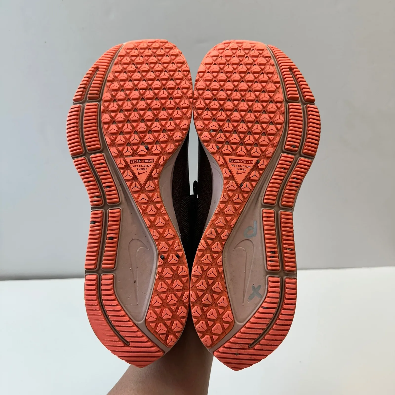 Nike Air Zoom Pegasus 35 RN Shield‎ Oil Grey Women's Size 9.5 Running Shoes - Image 5