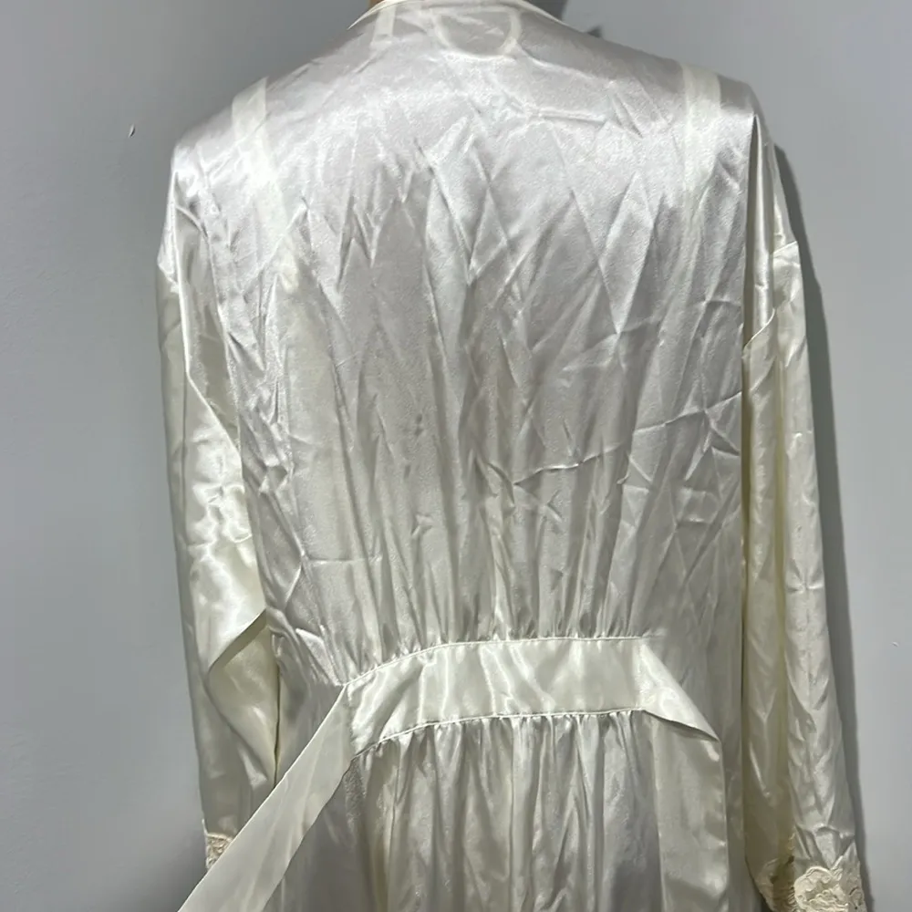 Victoria’s Secret Short S Ivory Nightgown  M/L Robe Set Gown Lady Lace - Image 5