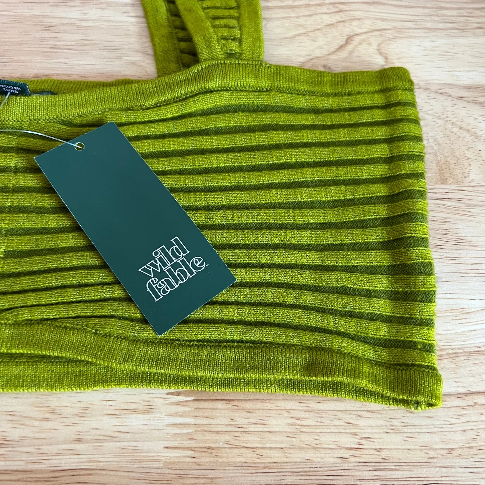 Wild Fable Women's Green Apple Ribbed Sweater Tiny Bra Top - Size Medium - NWT - Image 5