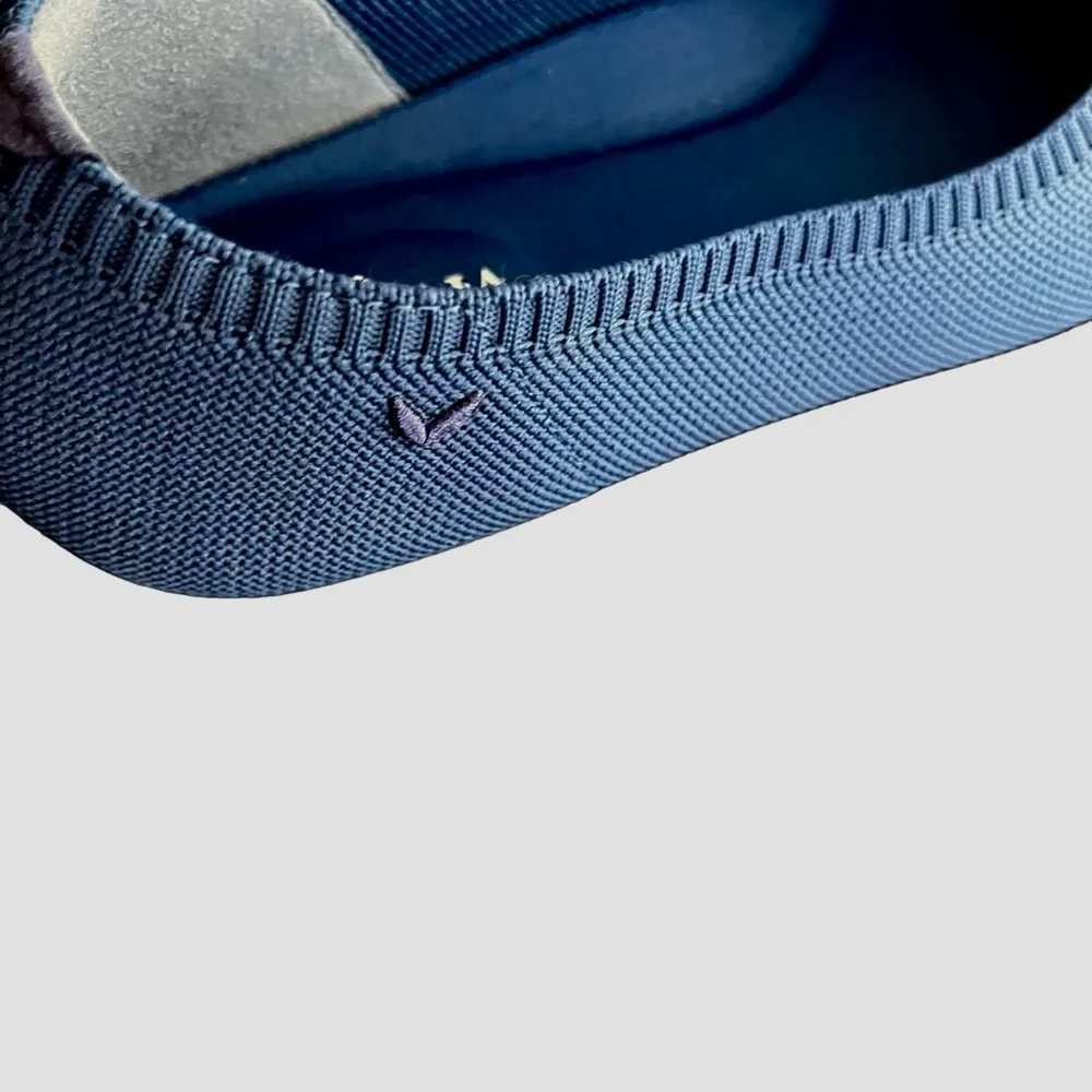 Vivaia Blue Size 10.5 Women's Sustainable Comfort Pointy Ballet Flats - Image 4