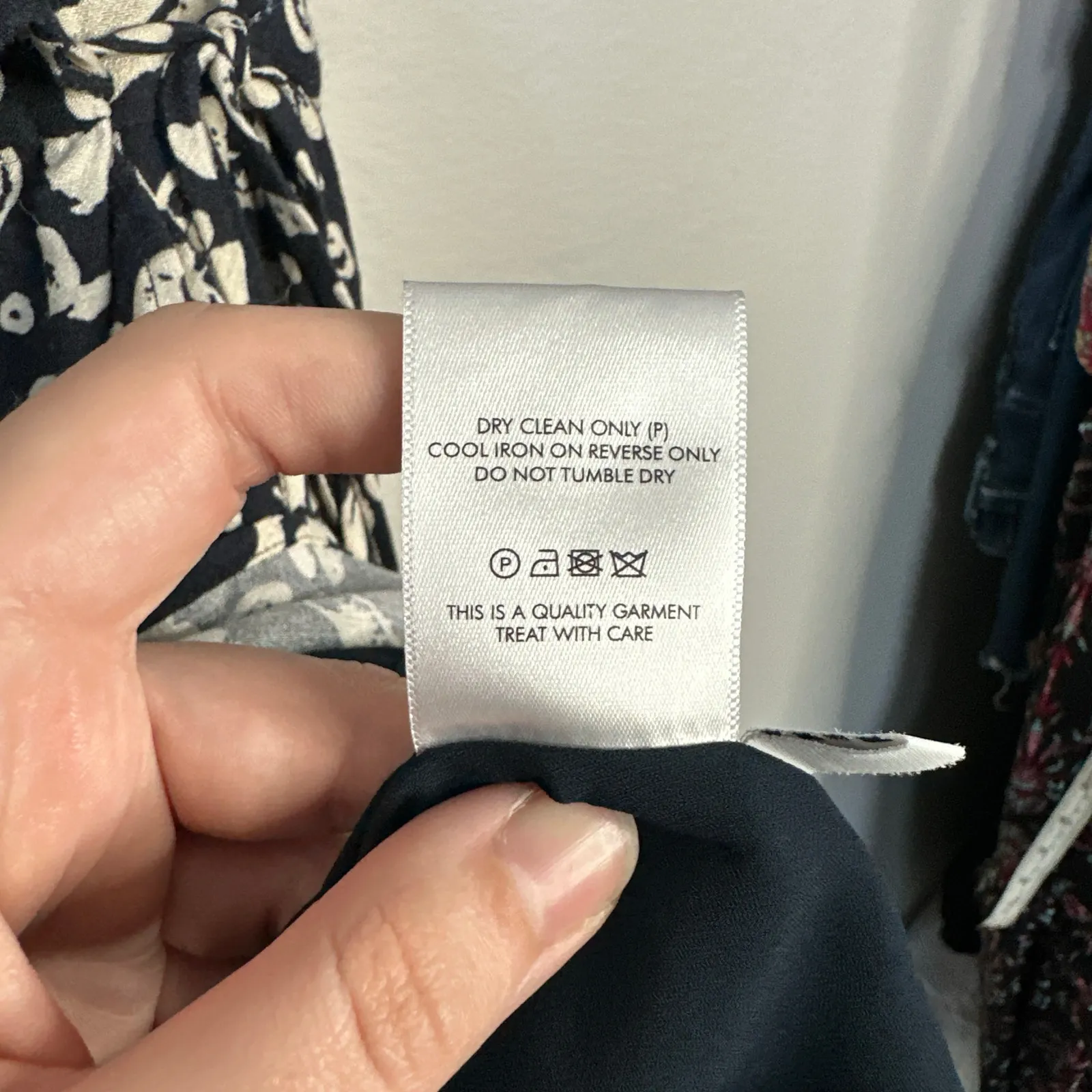 REBECCA VALLANCE Flores Wrap Effect Ruffled Printed Crepe Mini Dress 6 Black - Image 9