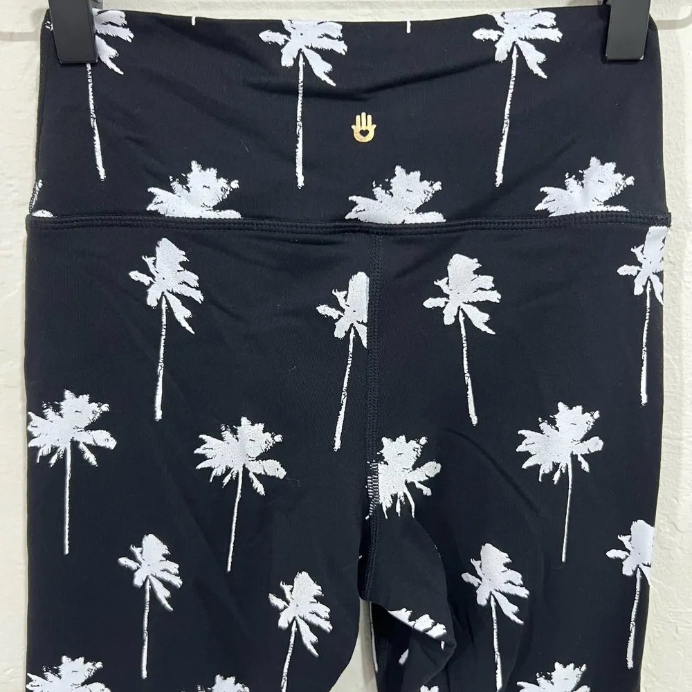 Spiritual Gangster Palm Tree Perfect High Waisted Leggings Black & White Size XS - Image 7