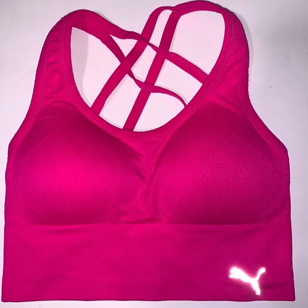 NEON PINK PUMA SPORTS BRA - Image 3