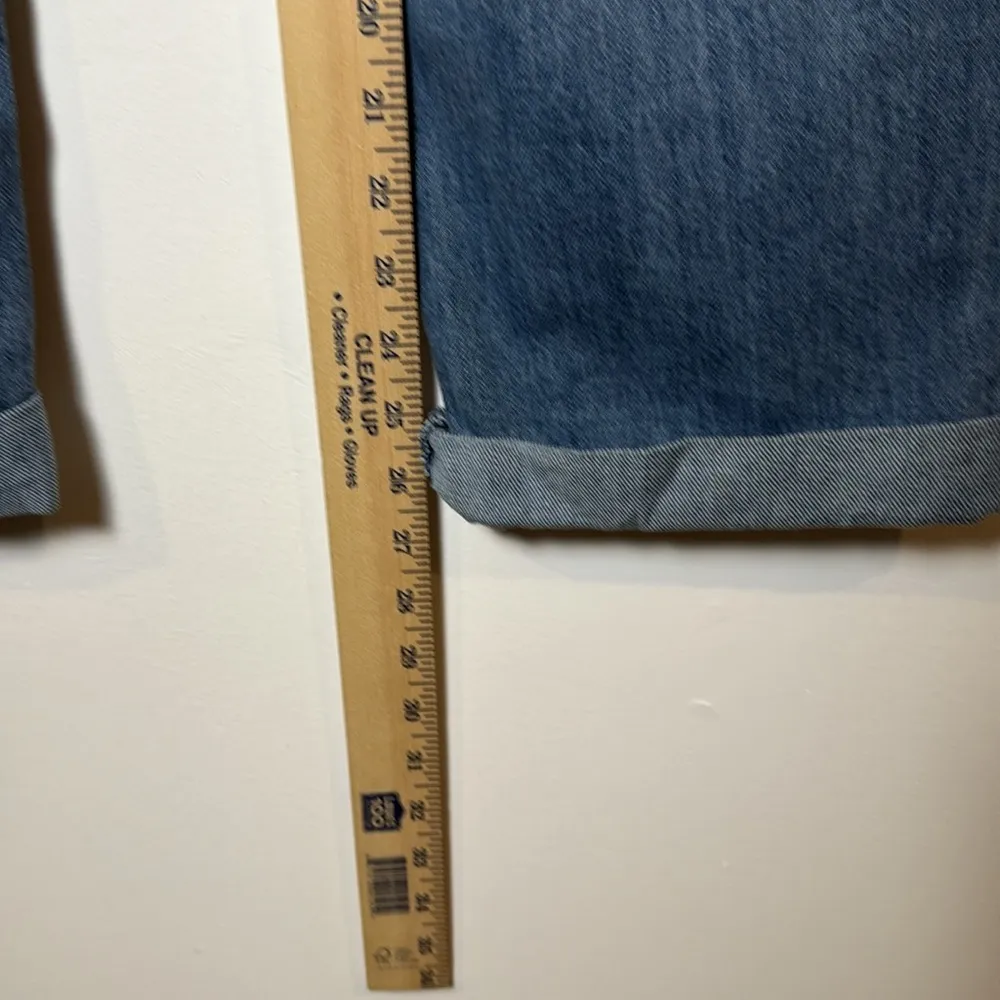 True Craft Women’s Distressed Rolled Hem Girlfriend Jeans size 15 - Image 10