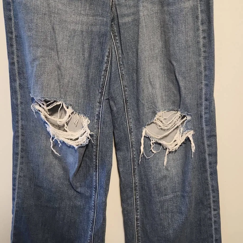 American Eagle Size 10 Super High Rise Baggy Wide Leg Jeans Destroyed - Image 3