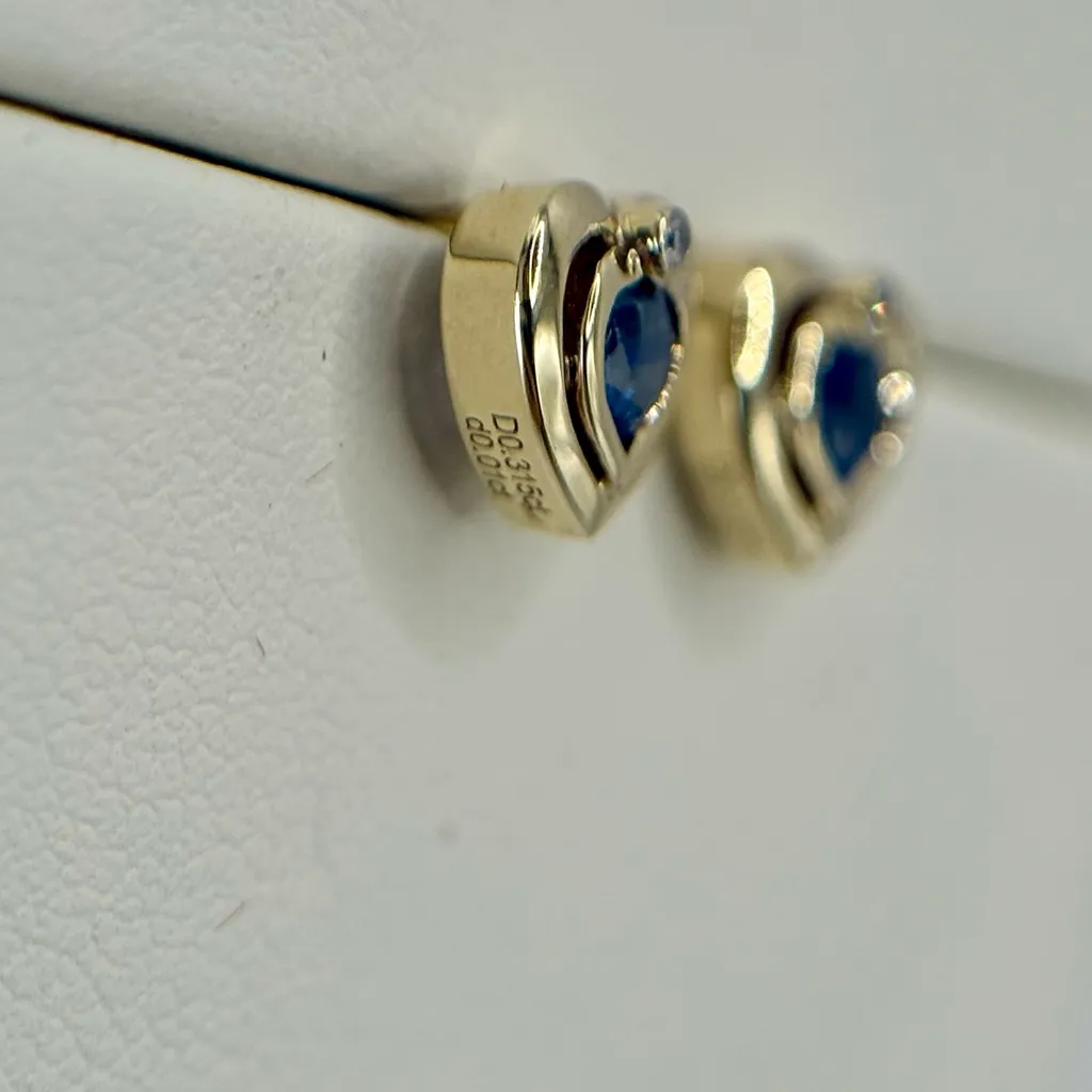 NWOT 9K Yellow Gold Heart 0.315ct Sapphire with 0.01ct Diamond Earrings,Stud - Image 2