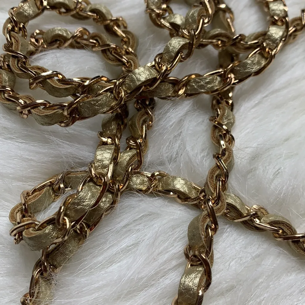 Cute gold handbag - Image 3