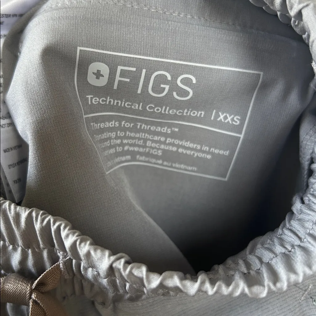 Figs Charlotte 21 Pocket Slim Scrub Pants in Dark Space Gray Size XXS NWT - Image 6