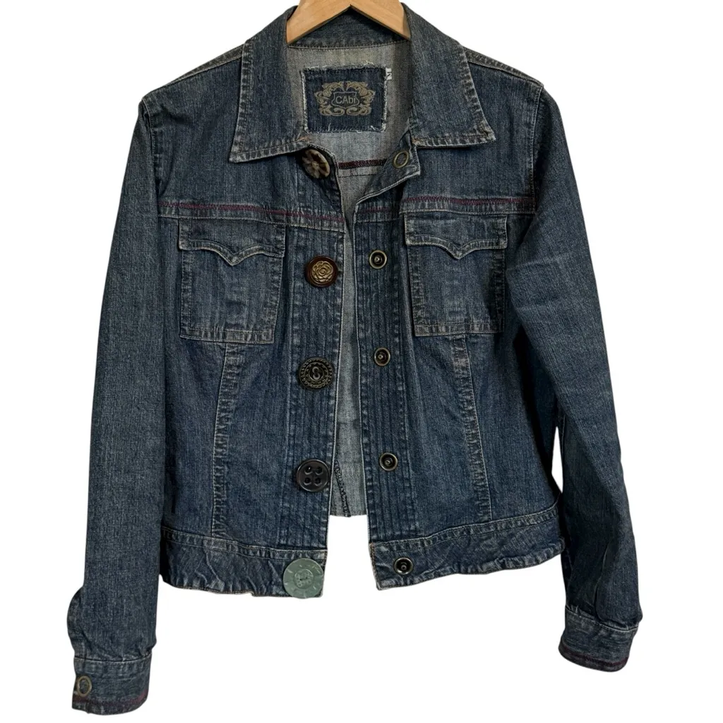 CAbi Artsy Jean Jacket with snap closures and unique Vintage Buttons Size M - Image 2