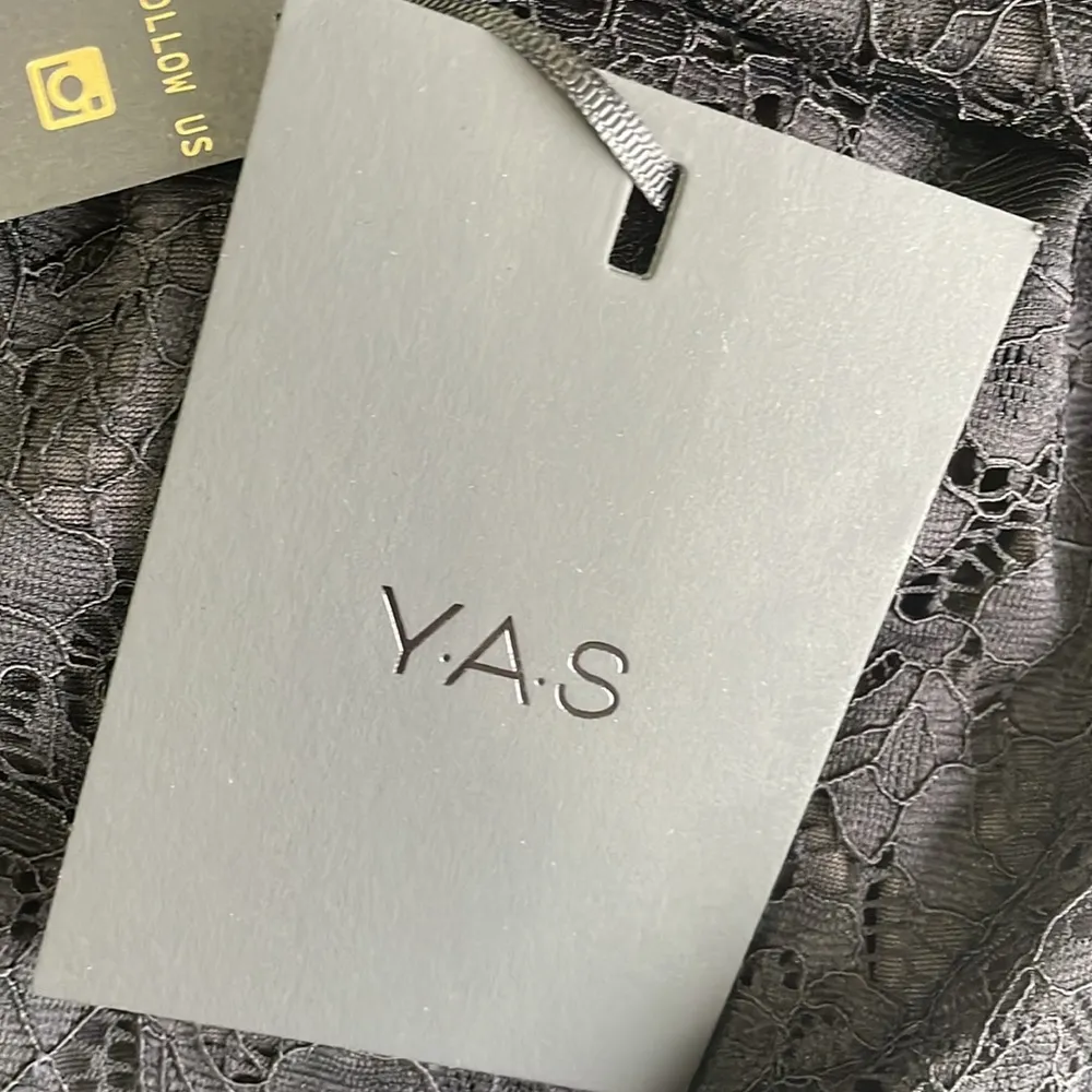 ASOS YAS Black Combined Lace Blouse - Image 7