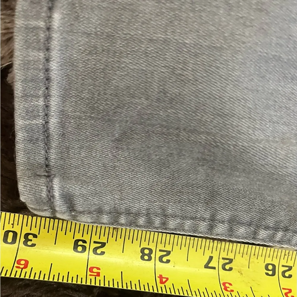 EUC 7 For All Mankind Skinny Jeans - Image 6