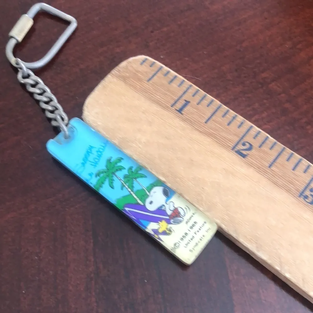 Vintage Snoopy Surfing Keychain Blue - Image 3