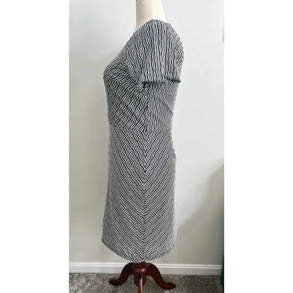 Cato Short Sleeve Knee Length Bodycon Dress Size 16 - Image 2