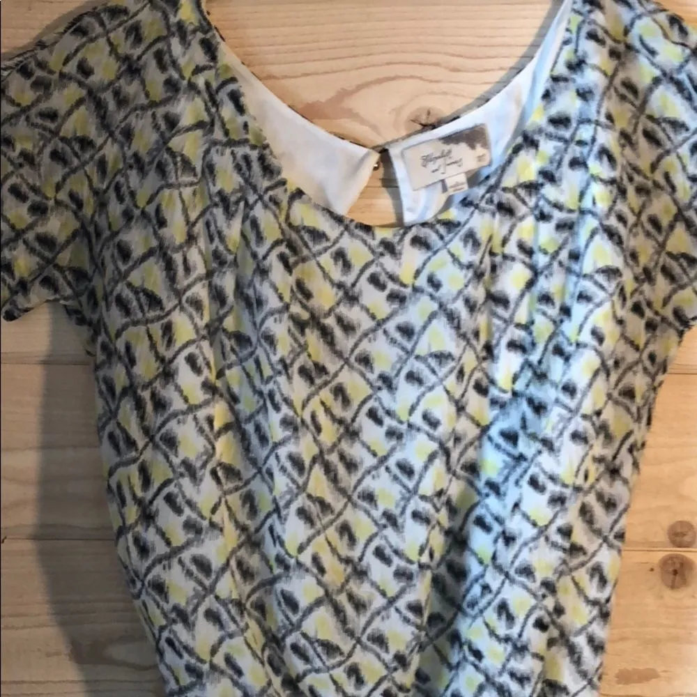 Elizabeth and James‎ Silk Blend Dress Top - Image 2