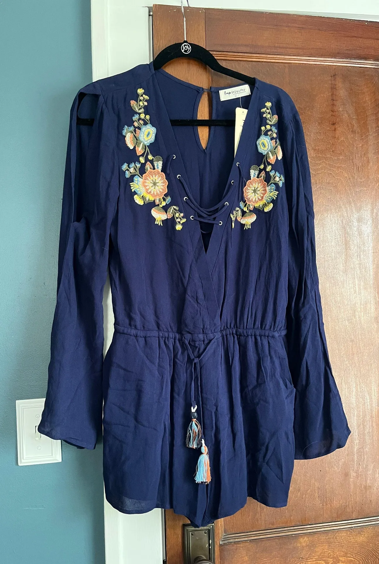 NWT Navy Floral Romper Blue Size L - Image 2