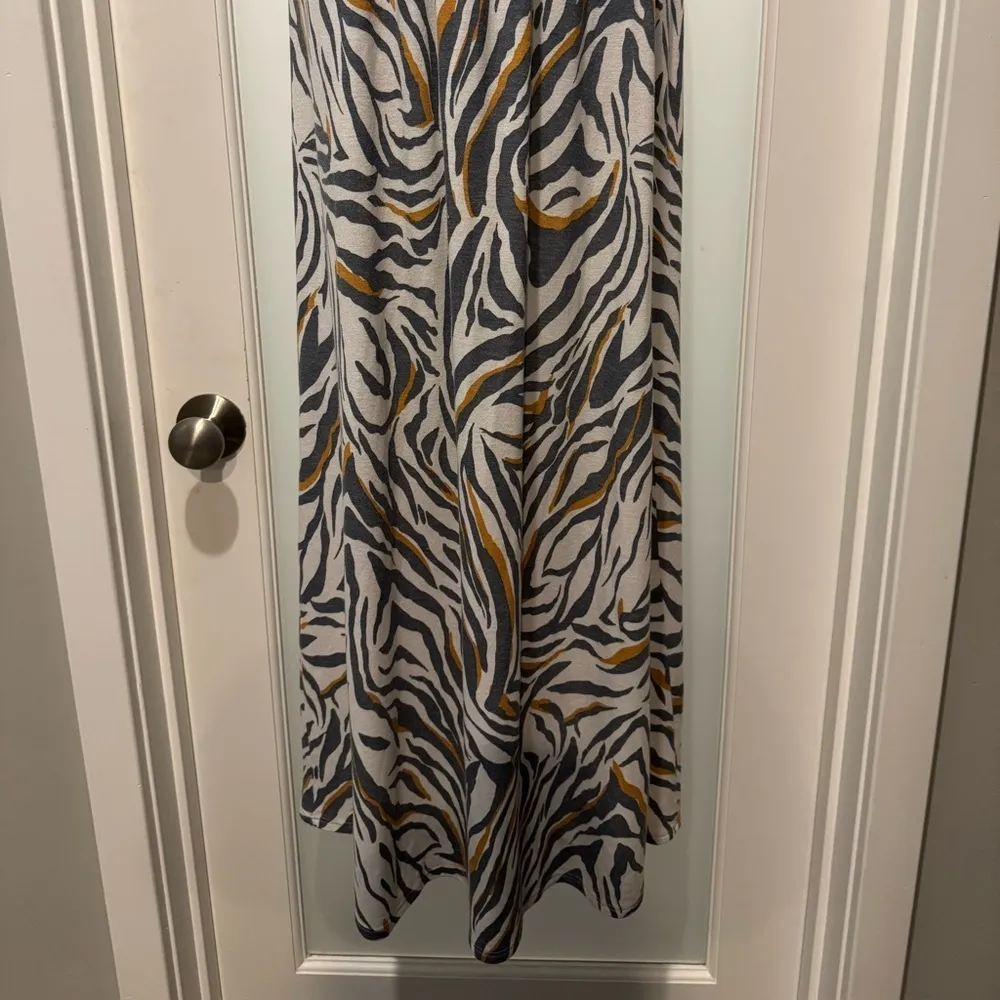 Zebra Print GeeGee Maxi Dress Size S Spaghetti Straps Dynamic Pattern Modern - Image 3