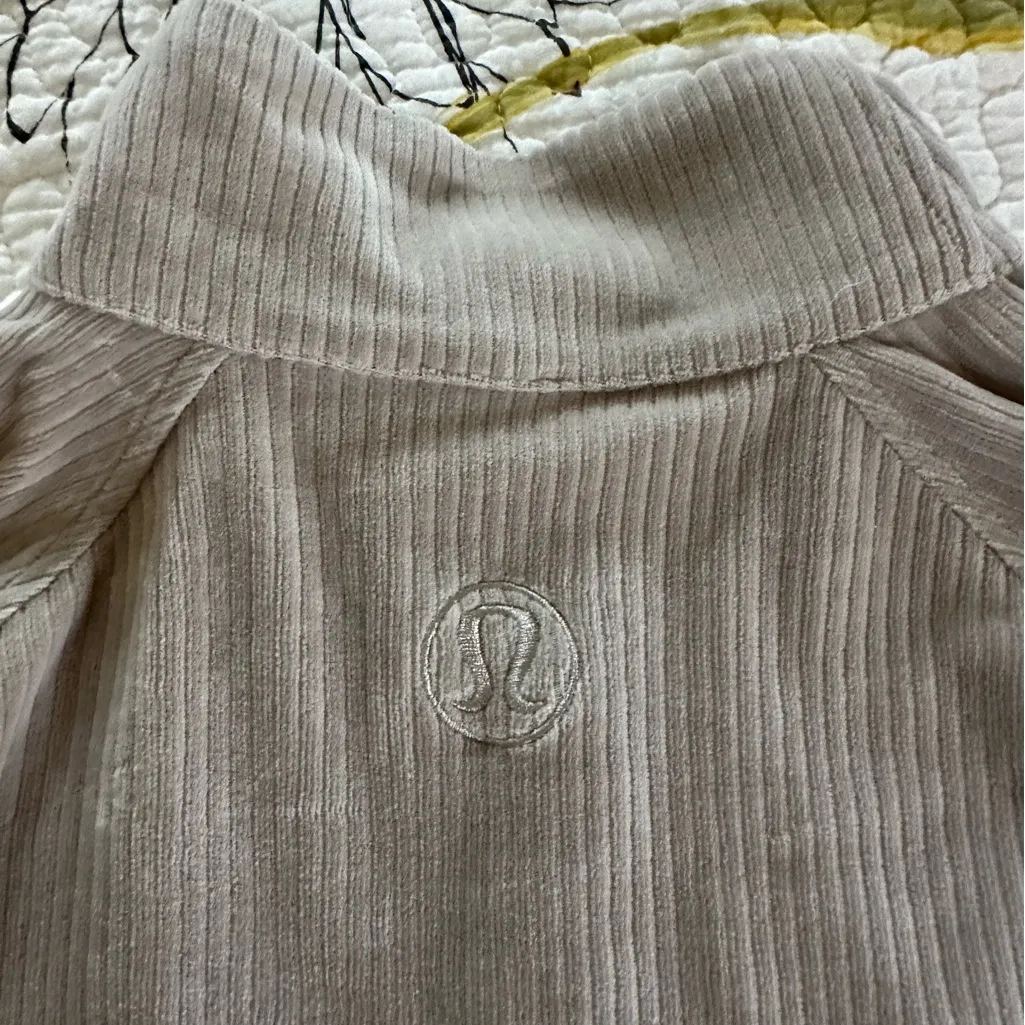lululemon athletica Jacket - Image 3