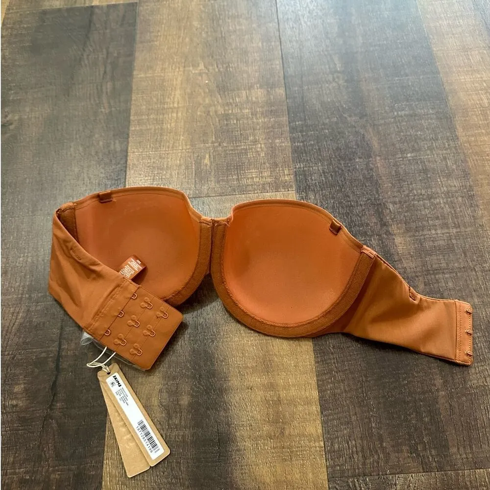 NWT Skims Weightless Strapless Bra Bronze Size 32C - Image 8