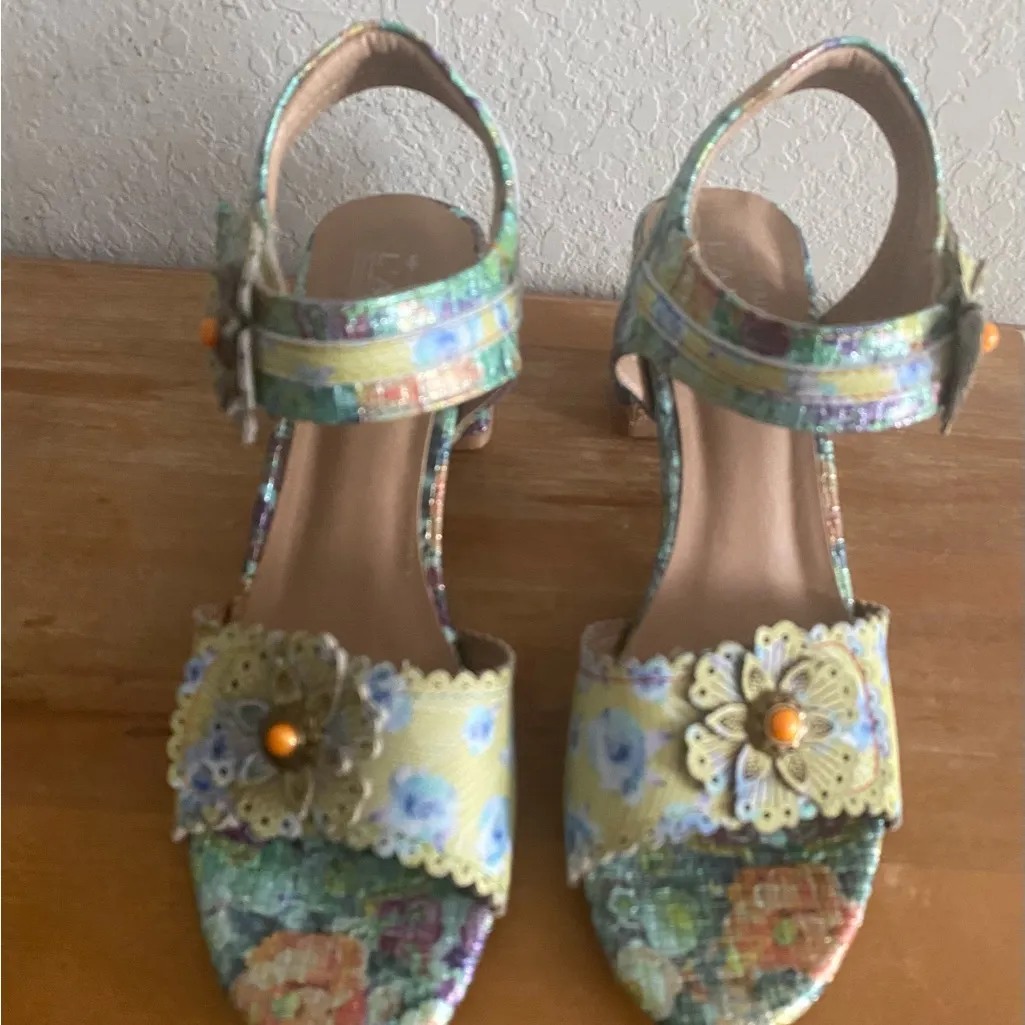 L'Artiste Voguesh Multicolor Floral Block Heel Sandals Spring EU 39 US 8.5 BOHO Blue - Image 3