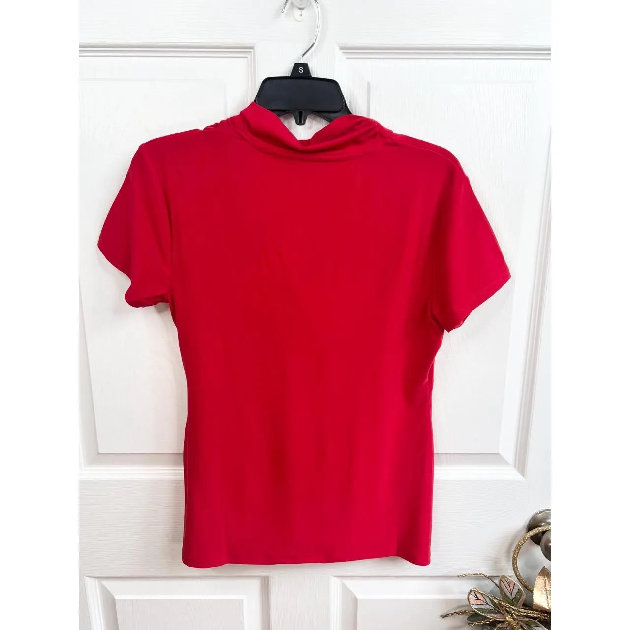 T TAHARI Blouse Size S Red Draped V Neck Short Sleeve Jersey Knit Faux Wrap Top - Image 3