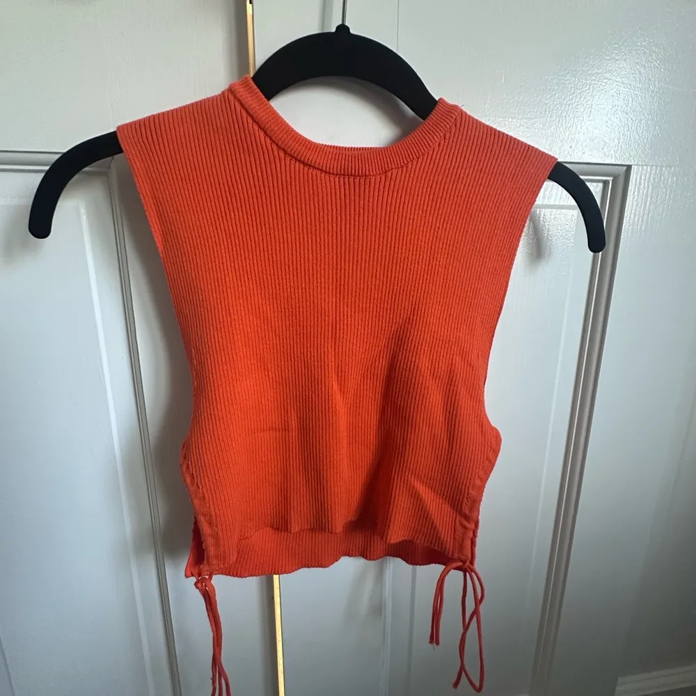 Zara Orange Muscle Tee Crop Top with Tie Front - Image 3
