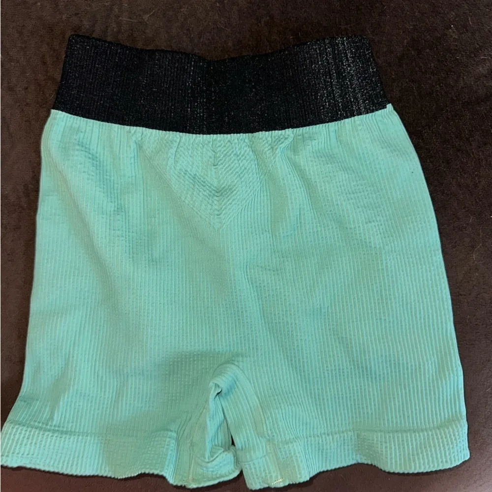 Free People Movement Bike Ribbed Seamless Shorts Green Size XS - Image 6