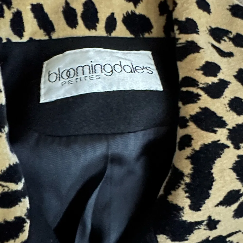 Vintage Bloomingdales Double Breasted Blazer Wool Leopard Animal Print Size 4 - Image 9