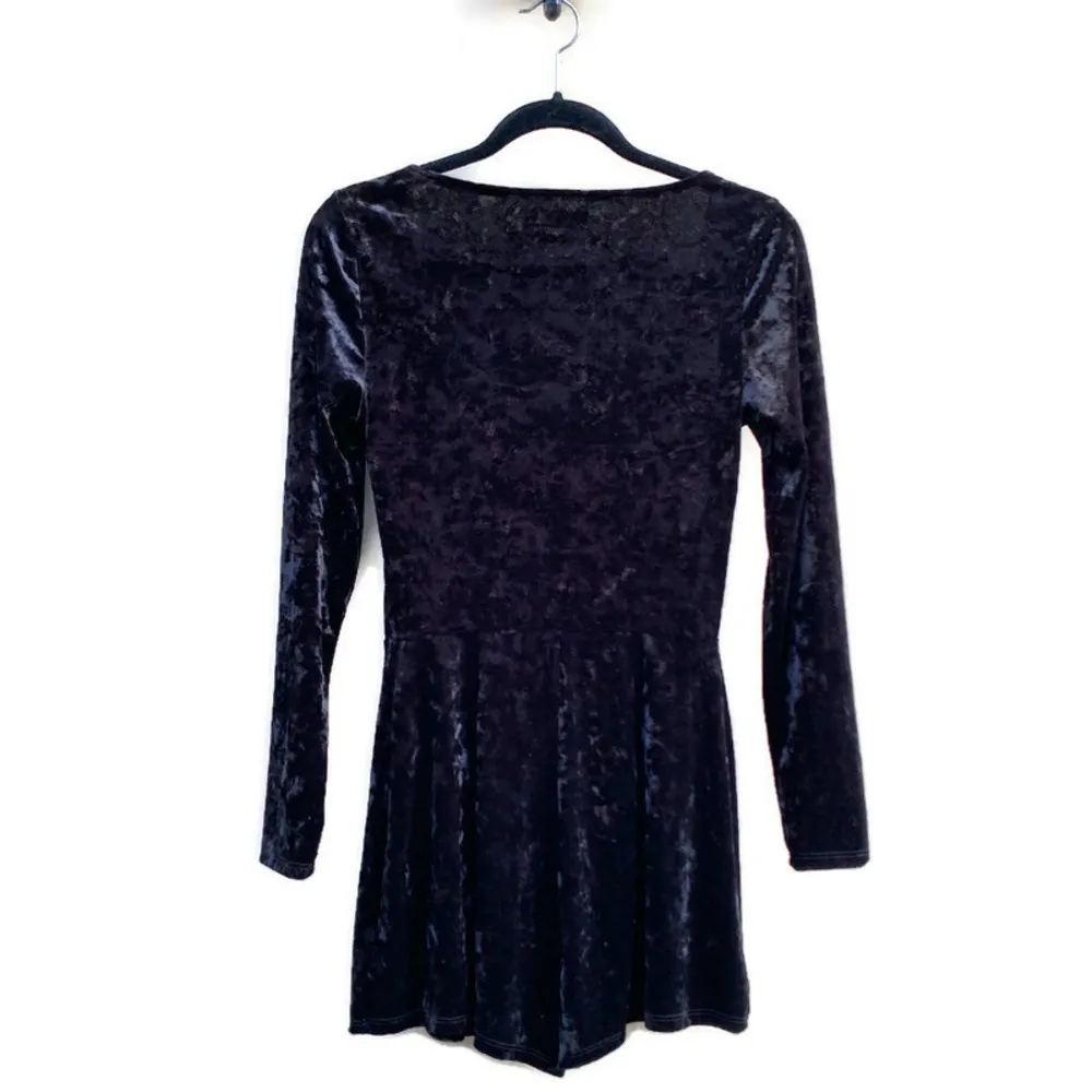 Sasha Black Crushed Velvet Romper - Image 2