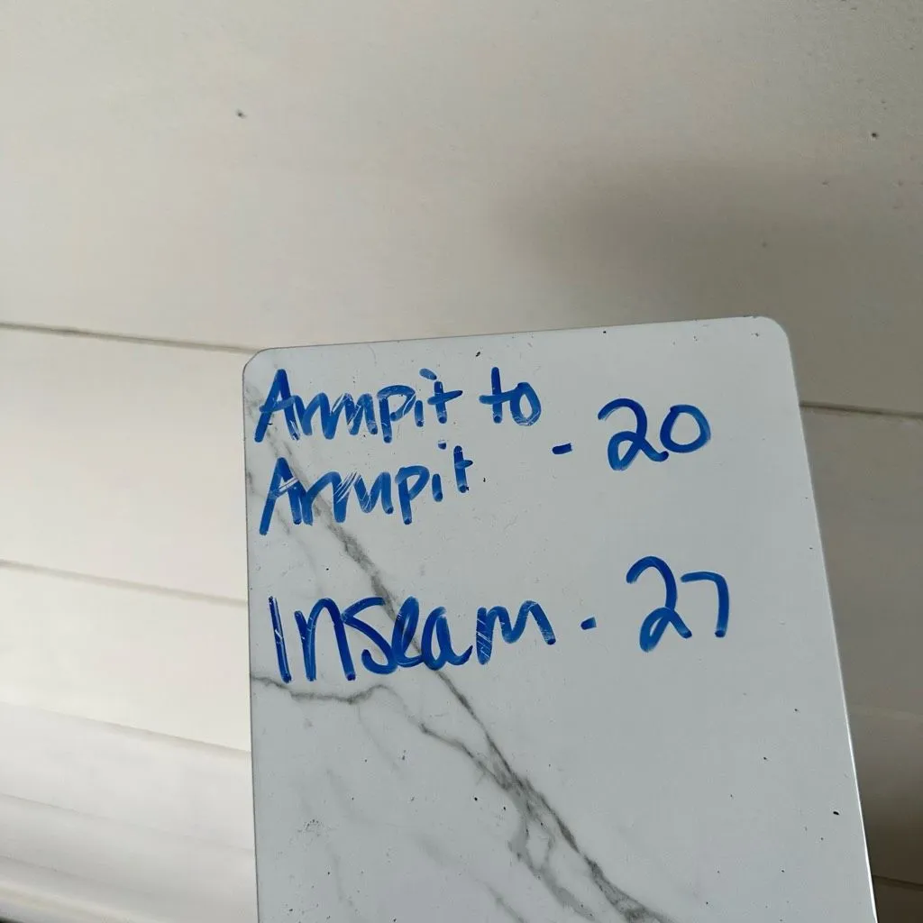 Torrid Women’s Gray Blue Cross Front Sweater 0 Large - Image 6