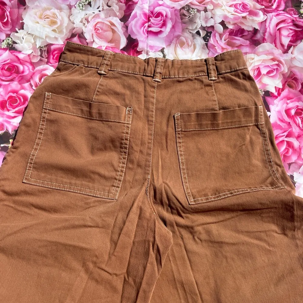 Bershka Brown Straight Leg Pants Casual Style - Image 4