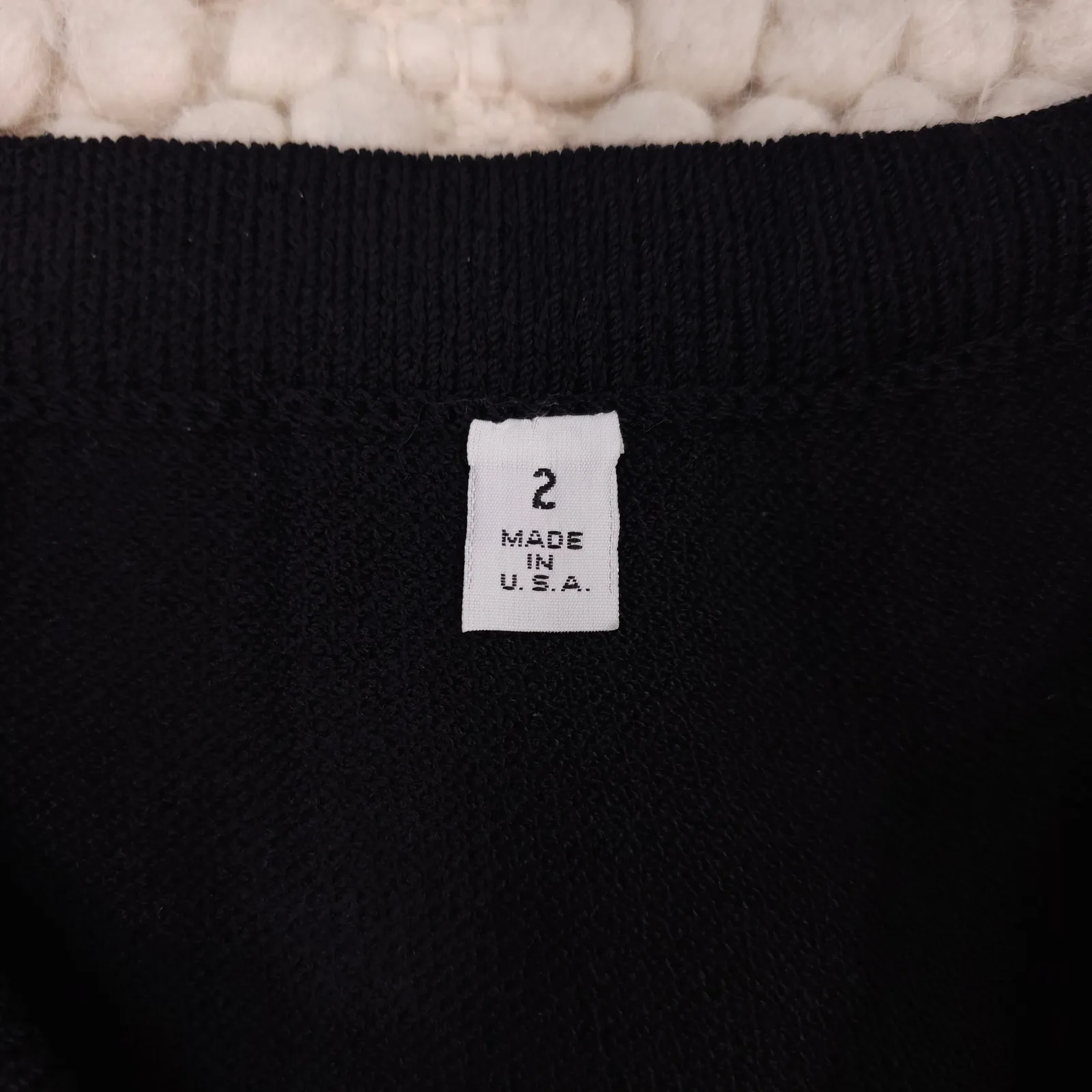 St. John Santana Skirt Black Embellished Sz 2 - Image 8