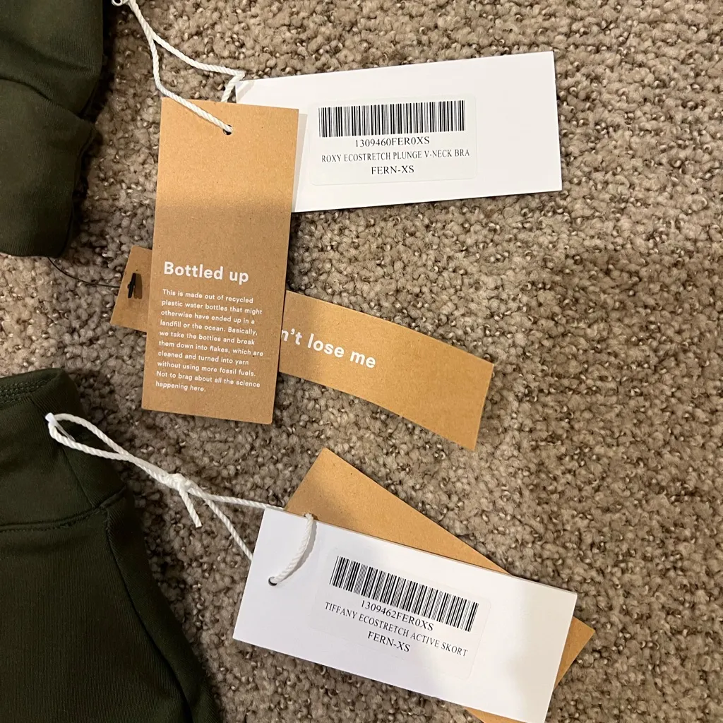 NWT Reformation Active Sports Bra and Skort Set in Fern Green - Image 5