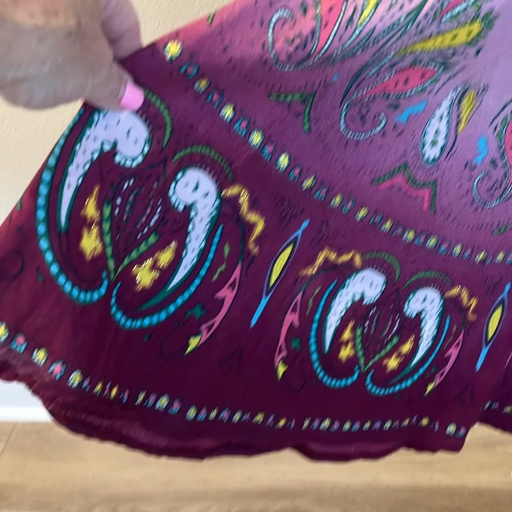 Treo Chic ankle length smocked waist boho paisley skirt Size undefined - Image 5