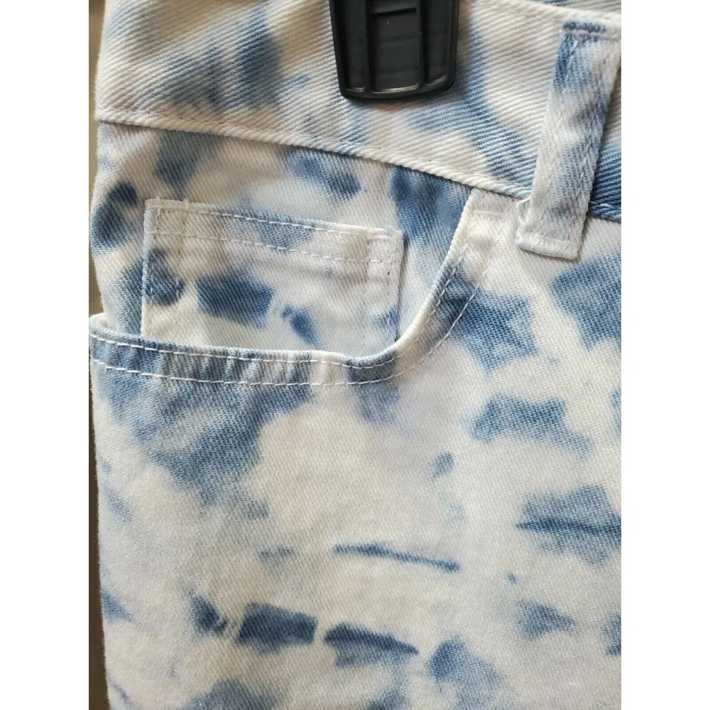 Chaps Denim Women's White & Blue Cotton Mid Rise Slimming Fit Jeans Pant Size 10 - Image 2