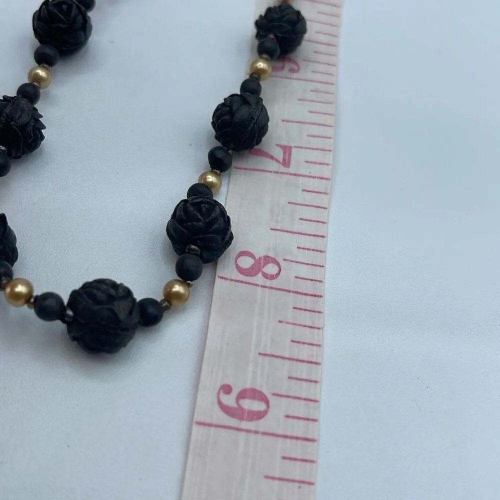 Vintage Victorian black rose pressed beaded mourning necklace. Gold - Image 9
