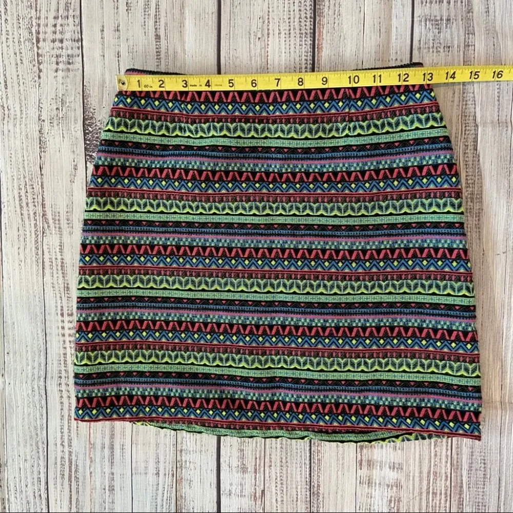 Shrinking Violet Mini Skirt. Size Small. - Image 7