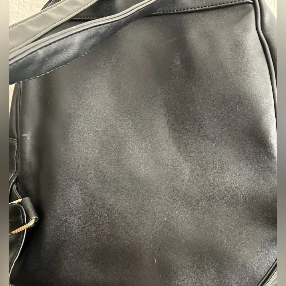 Aldo Elegant Black Backpack - Image 11