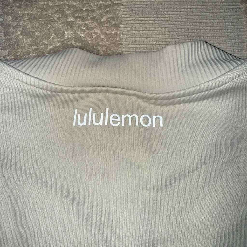 Lululemon Perfectly Oversized Crewneck Special Edition - Image 5