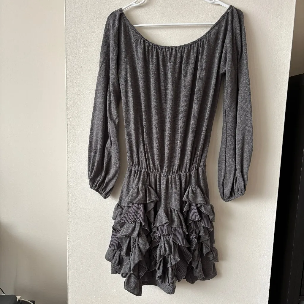 Ryu  Gray Ruffled Long Sleeve Dress - Size Small - Image 2