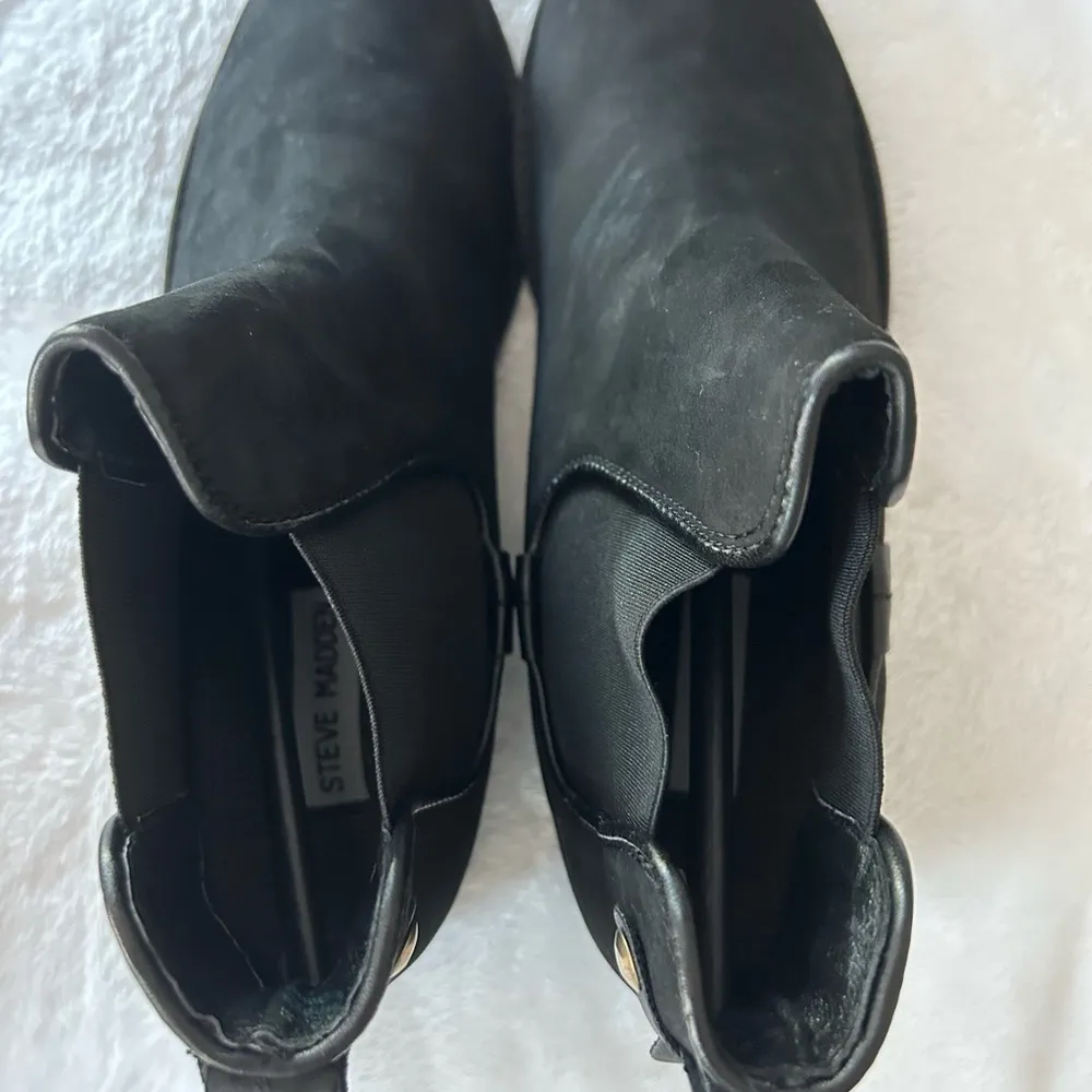 Steve Madden Black Chelsea Boot - Image 6
