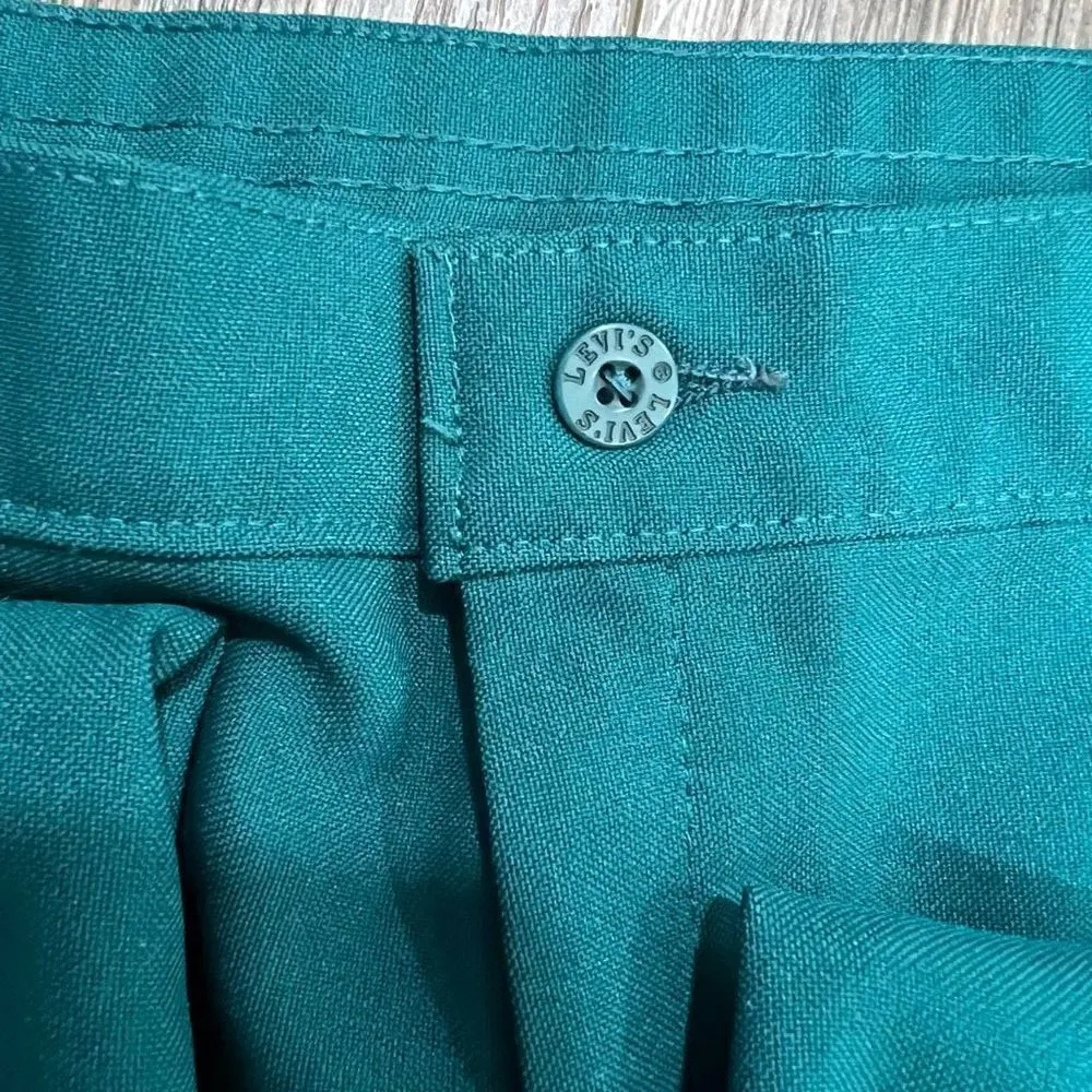 Vintage Green Levi’s Size 42 - Image 2