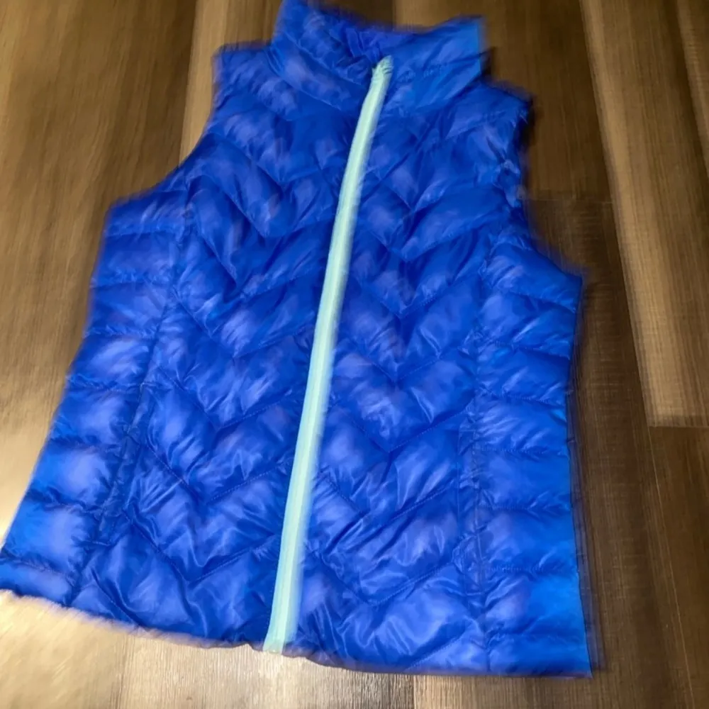 SO Blue puffer vest - Image 5