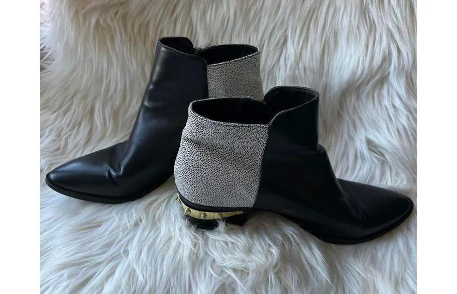 Circus by Sam Edelman  Black & white Ankle Boots with Decorative Heel size 8.5 - Image 2