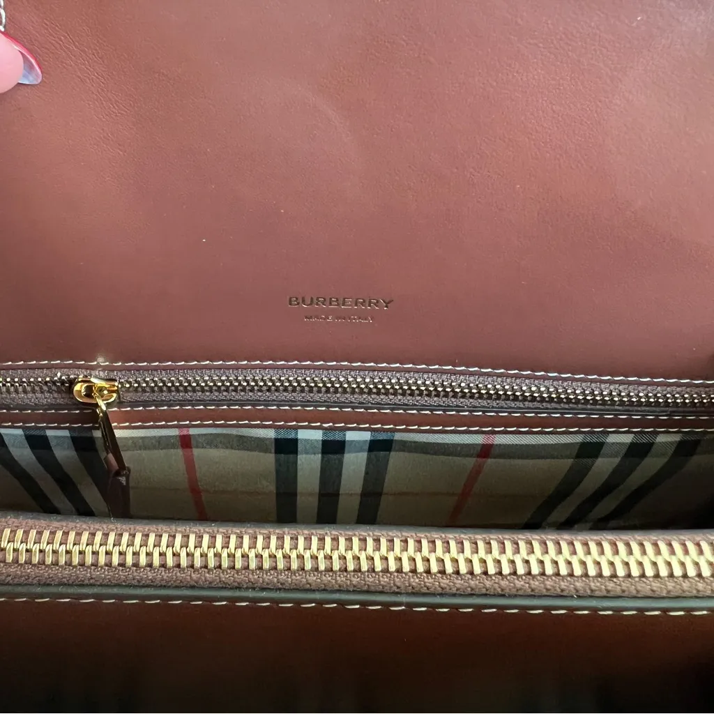 New Burberry Leather and Vintage Check Two-handle Title Satchel Tote Bag - Image 8