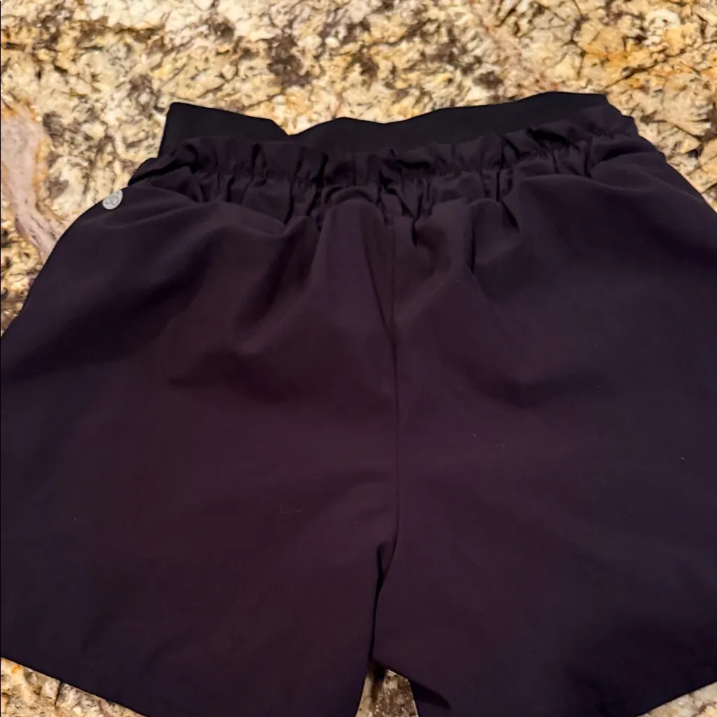 Zella High Waist Black Shorts - Image 3