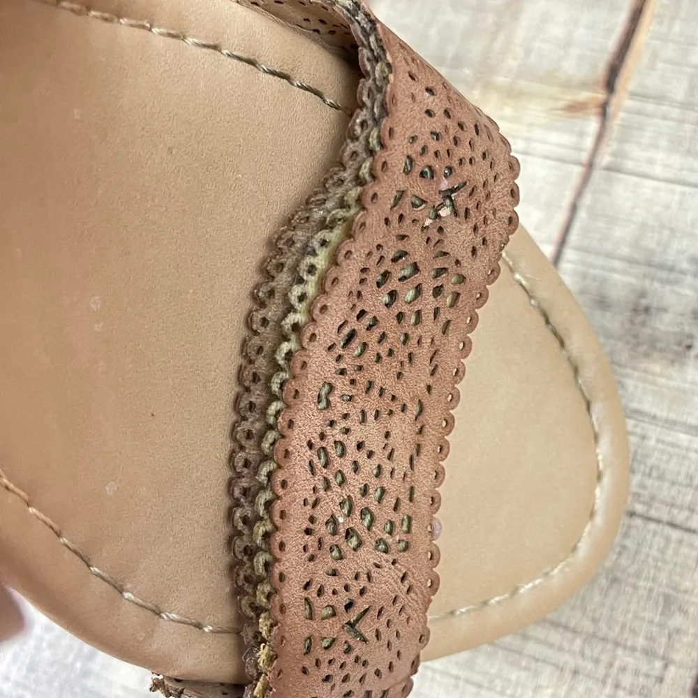 Coconuts by Matisse Women's 7 Leather Straps Wedge Slingback Boho Sandals Heels - Image 6