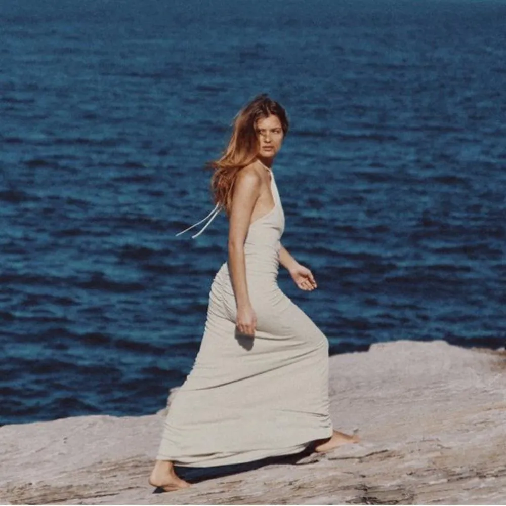 NEW Zara LONG Ruched Keyhole DRAPED HALTER Maxi DRESS Gown Size XS - Image 3